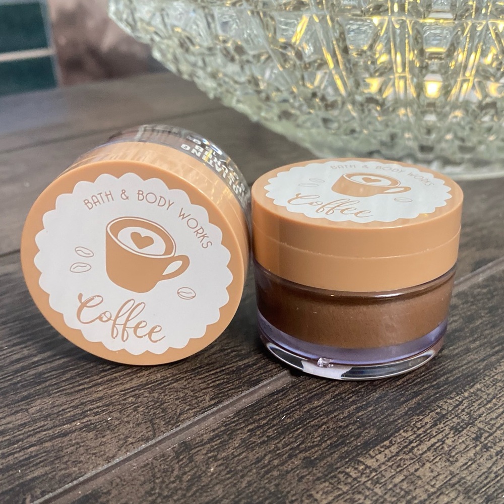 Bath & Body Works Coffee Exfoliating Lip Scrub
